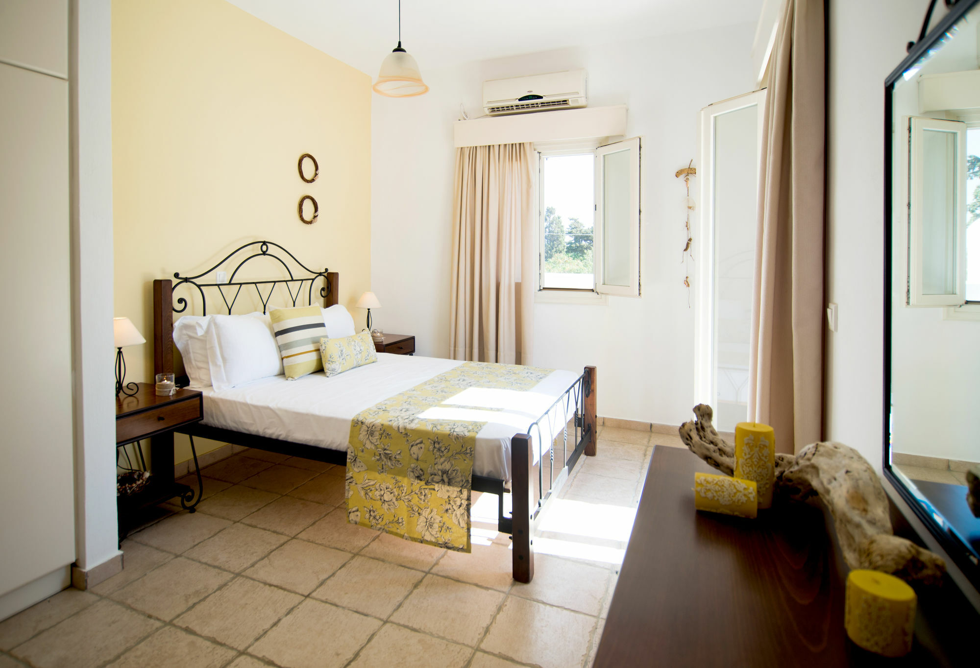 Mouras Resort Livadi  Exterior photo